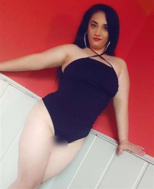 Islak Trina Madeleine escort